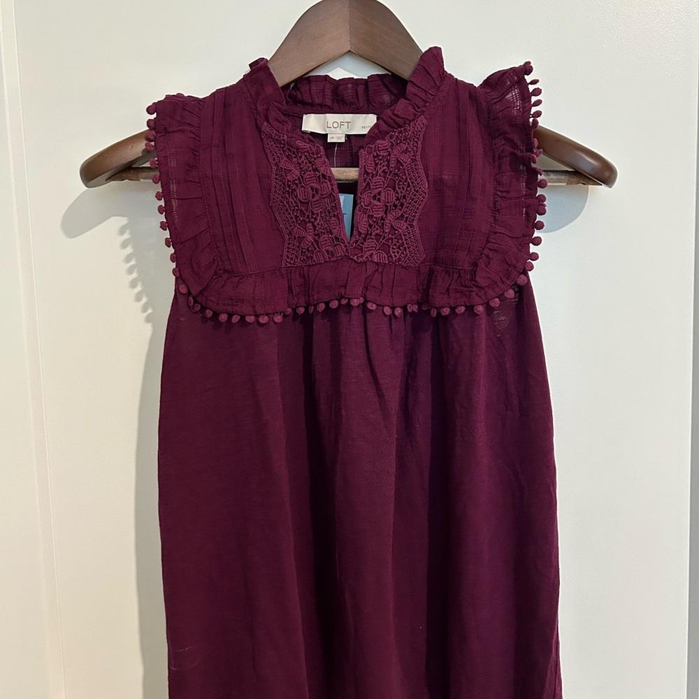 LOFT Burgundy Lace Accent Sleeveless Blouse NWT - Size MP